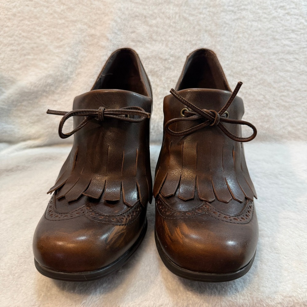 Born Brown Leather Kiltie Fringe Wingtip Brogue Block Heel Booties Womens 9